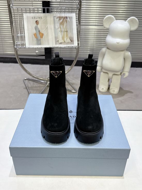 Prada Premium Leather Ankle Boots Ultra Light Cushioned Sole