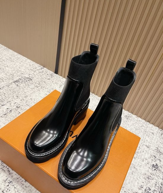 Louis Vuitton LV Classic Printed Ankle Boots Easy Slip-on Comfortable Elevated