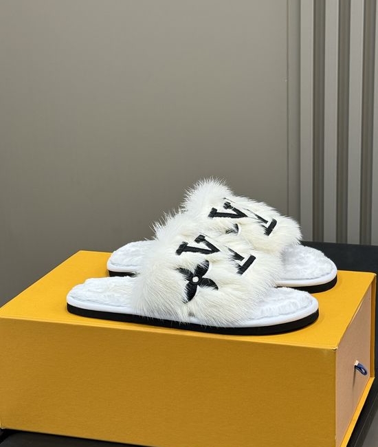 Louis Vuitton LV Luxury Real Mink Fur Soft Indoor Home Slippers