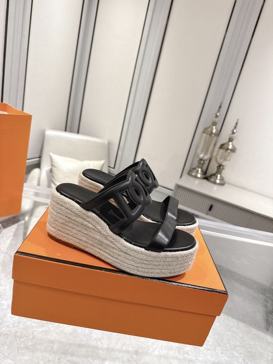 Hermes Classic Leather Shoes With Sheepskin Lining And Leather Outsole