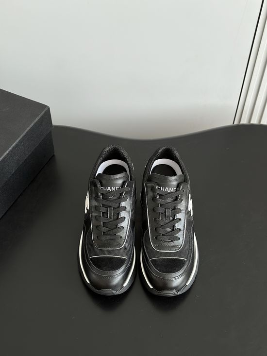 Chanel High-Heeled Sneakers with Classic Logo and Breathable Design