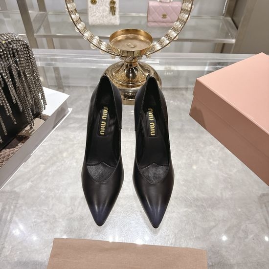Miu Miu Pointed Toe High Heel Pumps Elegant Comfortable For Dresses