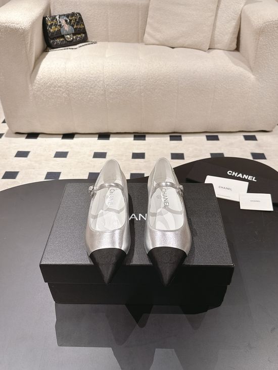 Chanel Pointed Toe Flat Mary Jane Shoe Soft Lambskin Elegant