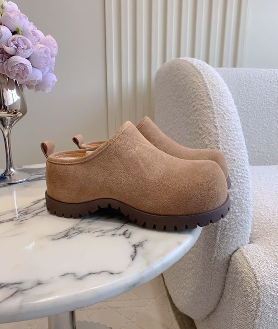 UGG Warm Wool Lined Leather Upper Casual Platform Shoes
