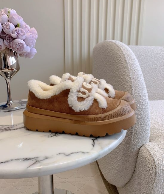 UGG Warm Wool Lined Leather Upper Casual Platform Shoes
