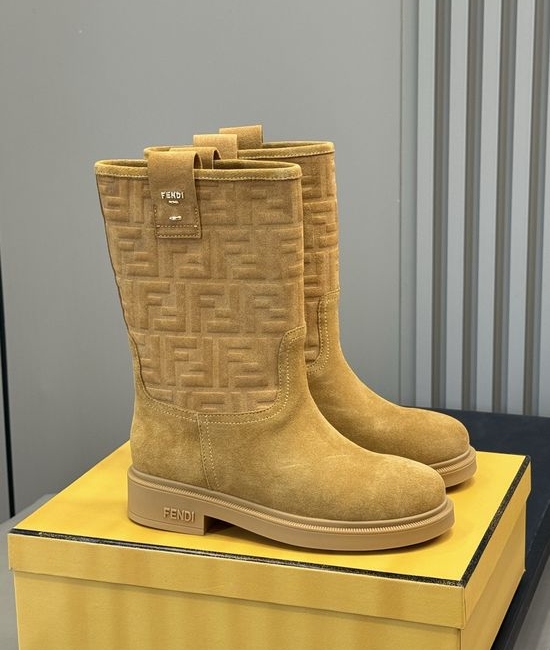 Fendi Suede Knee High Boots Soft Leather Comfortable Elegant