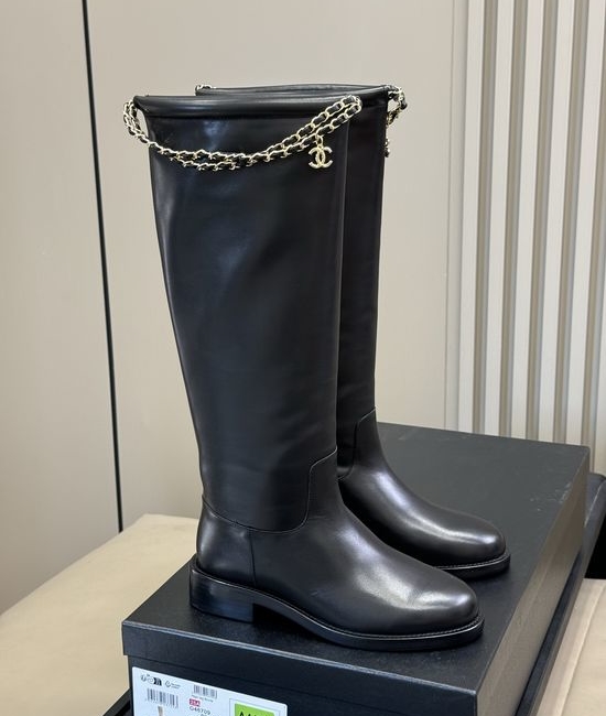 Chanel Stylish Chain Decorated Leather Ankle Boots