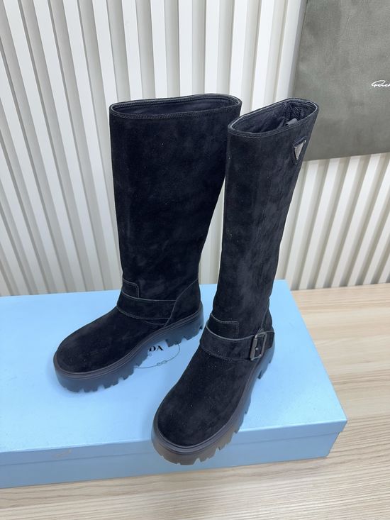 Prada Elegant Comfortable Ankle Boots with Durable Thick Sole