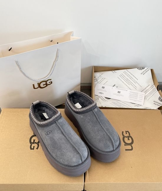 UGG Ethnic Woven Platform Leather Fur Lined Comfort Shoes