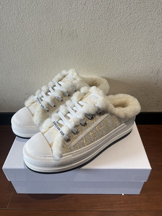 Christian Dior Embroidered Fleece Lined Platform Casual Sneakers