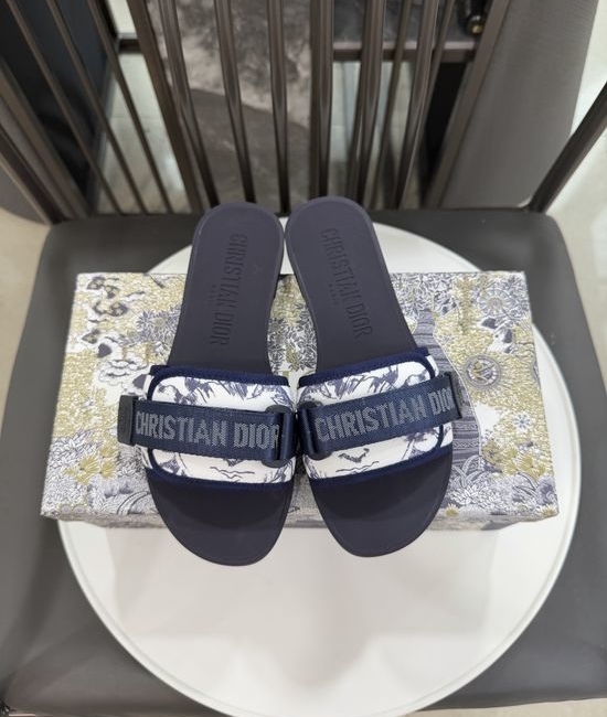 Christian Dior CD Embroidered Face Pattern Hook Loop Beach Slides