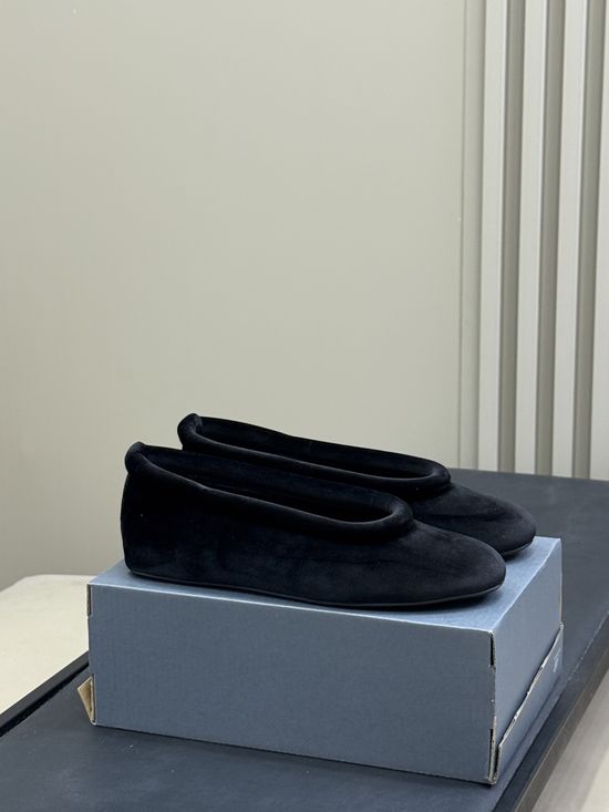 Alaia Soft Comfortable Casual Elegant Ballet Flats