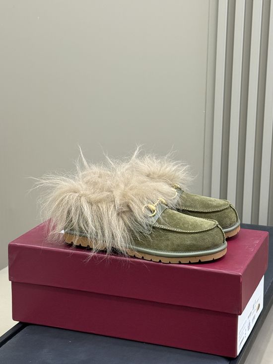 Gucci Soft Suede Loafers With Warm Fleece Lining