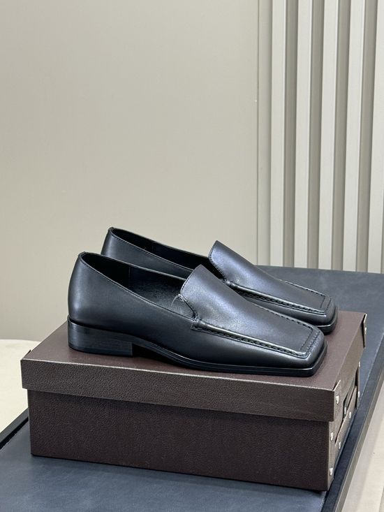 Alaia Premium Leather Square Toe Footwear Collection