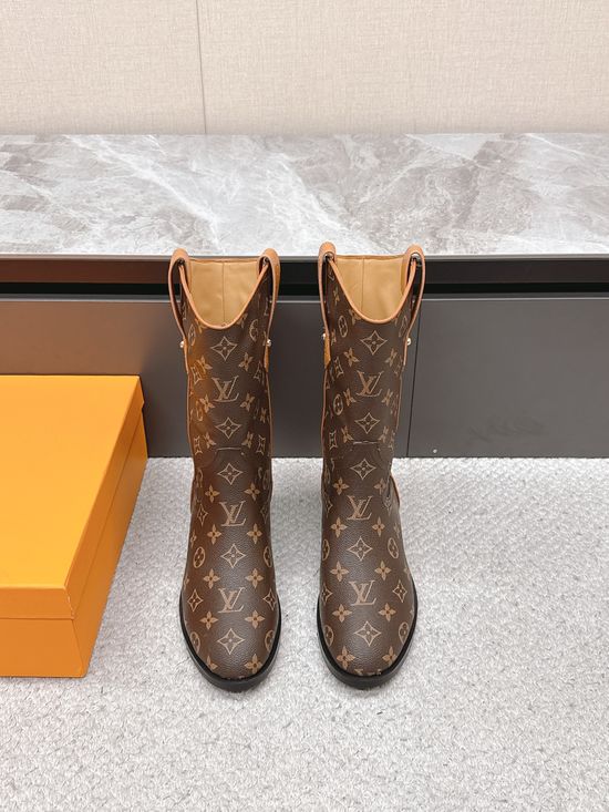 Louis Vuitton Celebrity-Inspired Cowboy Boots in Trendy Design