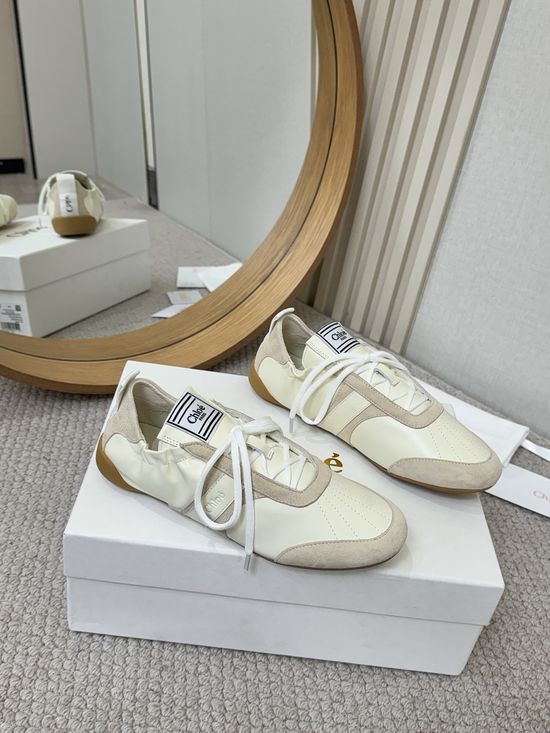 Loewe Vintage Stitched Leather Sneakers Comfortable Casual Trainers