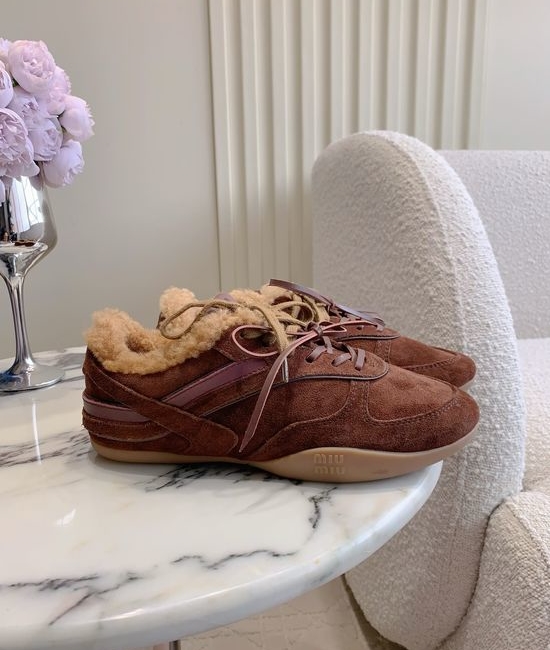 Miu Miu Casual Fashion Sneakers Versatile Thick Sole Comfortable Daily Shoes