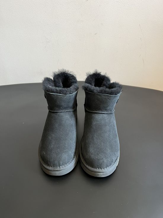 UGG Suede Logo Short Warm Non-slip Comfortable Fur Lined Boots