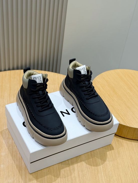 Givenchy Retro Embroidered Leather Short Boots with Logo Sole