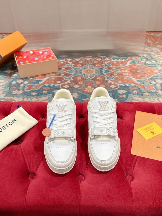 Louis Vuitton Perforated Leather Casual Skateboarding Retro Sneakers