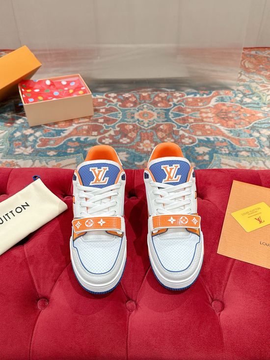 Louis Vuitton Perforated Leather Casual Skateboarding Retro Sneakers