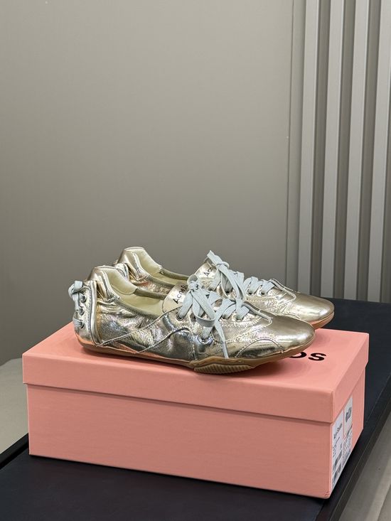Christian Dior Charming Ballet Flats with Delicate Details