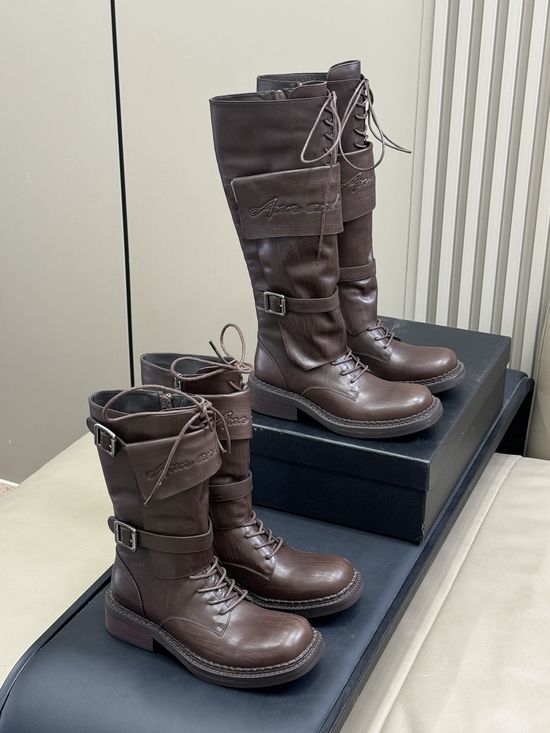 Ann Andelman Chic Leather Boots with Vintage Finish