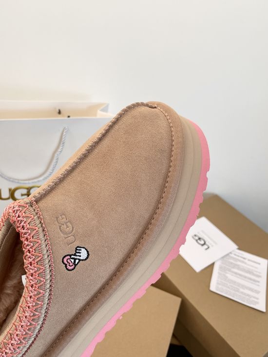 UGG Embroidered Platform Shoes With Contrast Trim Detail