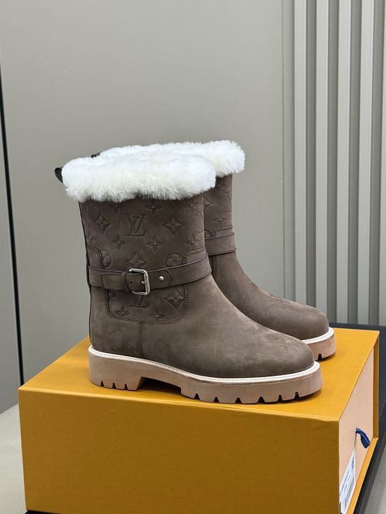 Louis Vuitton Embossed Pattern Shearling Lined Leather Boots