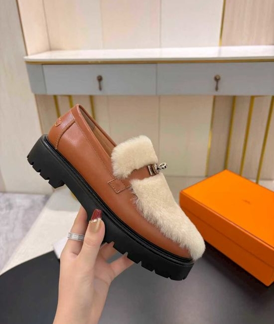 Hermes Classic Buckle Low Heel Comfortable Casual Loafers