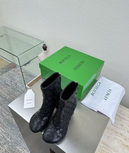 Bottega Veneta BV Handwoven Round Heel Ankle Boots Comfortable Quality Sole