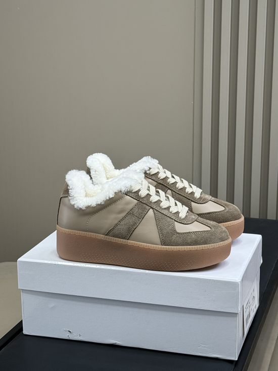 Maison Margiela Fleece Lined Casual Sneakers Thick Sole Comfortable Supportive