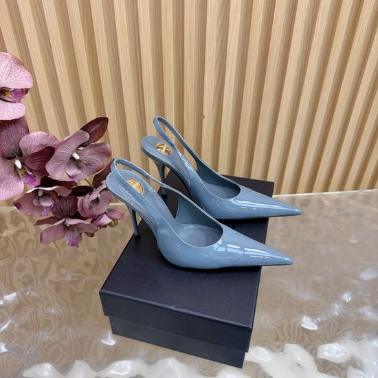 Yves Saint Laurent Chic Metal Chain Pointed Toe High Heels
