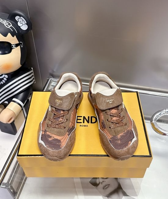 Fendi Ink Splash Design Low Top Lace Up Comfortable Sneakers