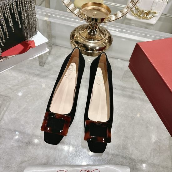 Roger Viver RV Square Buckle Pointed Toe Low Heel Comfortable Dress Shoes