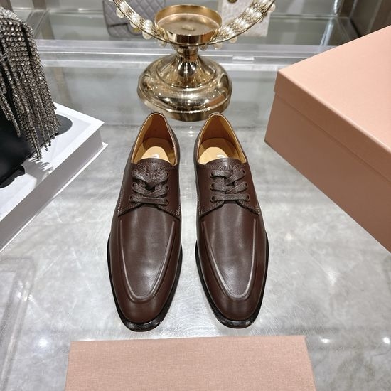 Miu Miu Vintage Distressed Leather Loafers Classic Retro Design