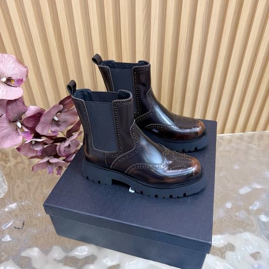 Alexander Wang Thick Sole Embossed Leather Ankle Boots Comfortable
