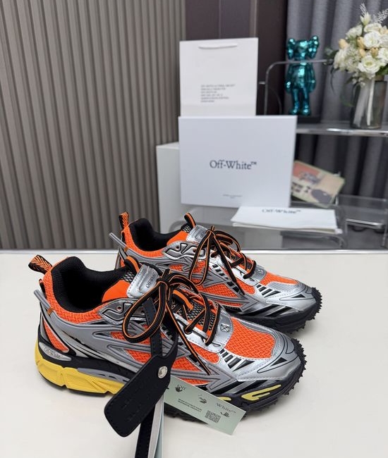 Fendi Premium Chunky Sneakers Lightweight Cushioned Sole Durable Daily Wear