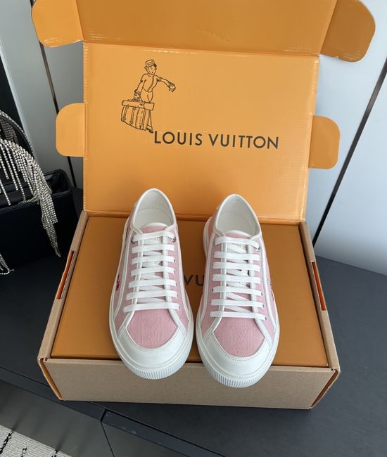 Louis Vuitton LV Denim Canvas Casual Sneakers with Embossed Pattern Comfortable Sole