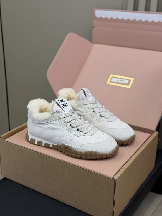 Miu Miu Fur Lined Casual Platform Low Top Sneakers