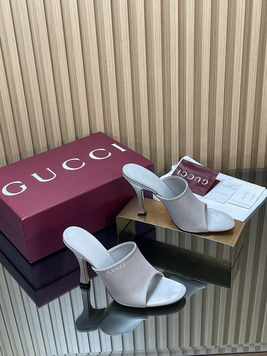 Gucci Elegant Satin High Heel Slide Sandals With Embroidery Details