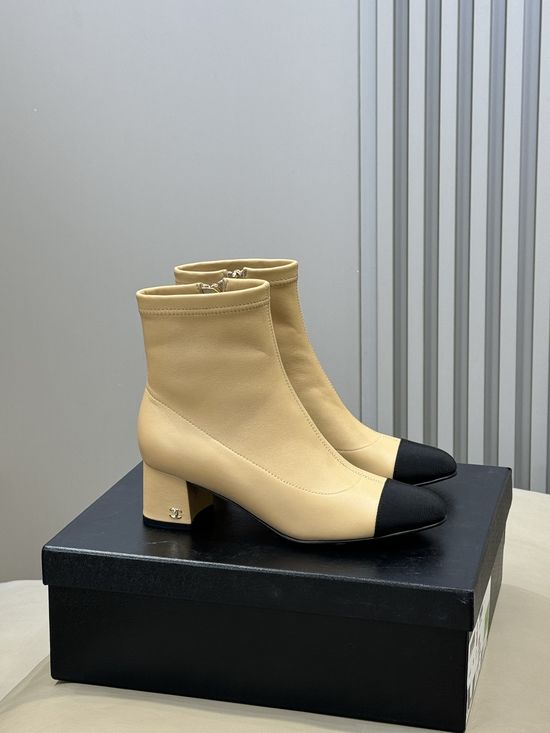 Chanel Classic Two-tone Low Heel Boots Soft Comfortable Daily Wear Footwear