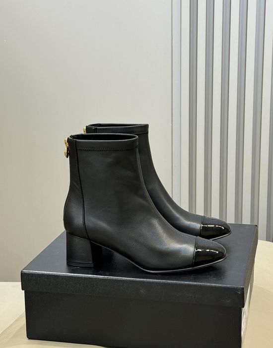 Chanel Classic Two-tone Low Heel Boots Soft Comfortable Daily Wear Footwear