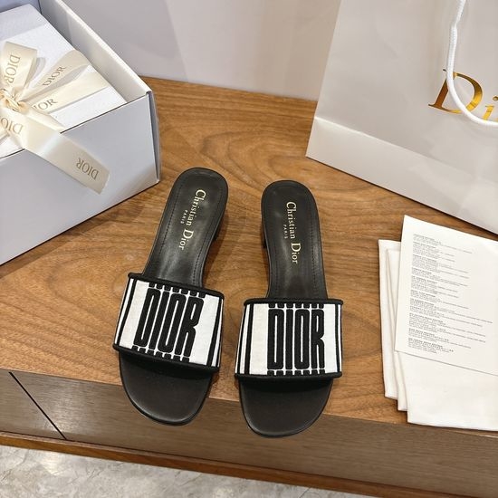 Christian Dior CD Square Toe Sandals with CD Logo and Chunky Heel