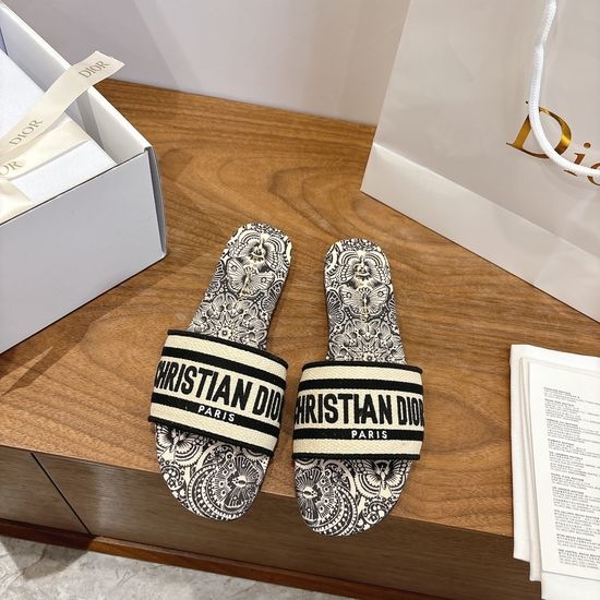 Christian Dior CD Embroidered Logo Slip-on Toe-ring Sandals
