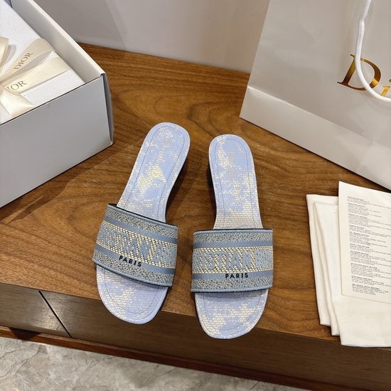 Christian Dior CD Square Toe Sandals with CD Logo and Chunky Heel