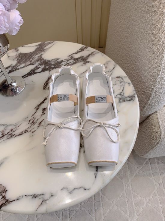 Maison Margiela Classic Leather Ballet Flats Soft Comfortable Versatile Daily Wear