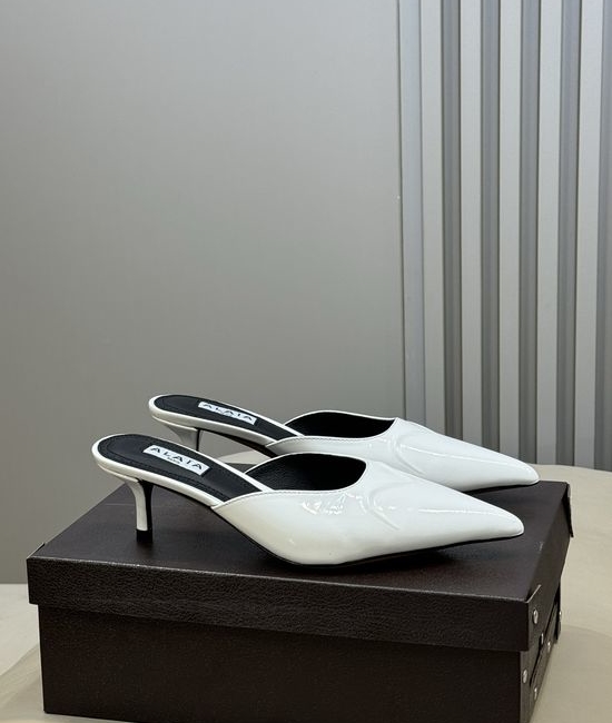 Alaia Pointed Toe Transparent Heels With Heart Decor Sheepskin Lining