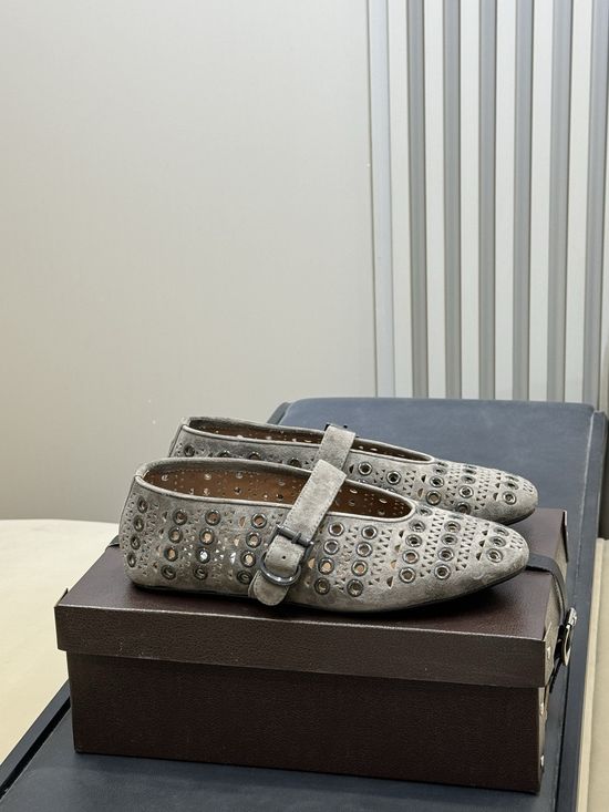 Alaia Metal Eyelet Ballet Flats Sheepskin Lining Non-slip Soft Sole