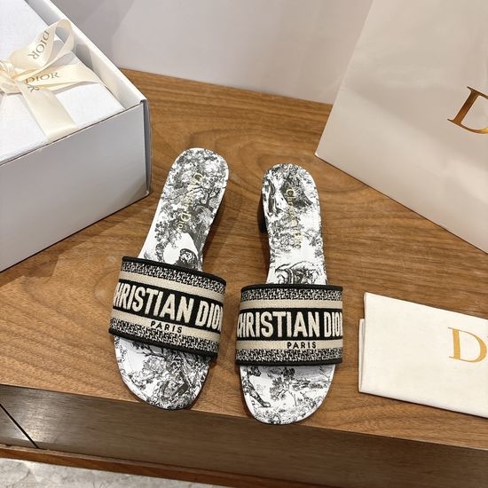 Christian Dior CD Silk Fabric Slip-on Sandals with CD Embroidery